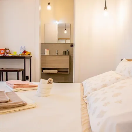A Mos Veure Bed and Breakfast 2*