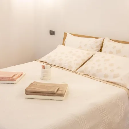 A Mos Veure Bed and Breakfast 2*